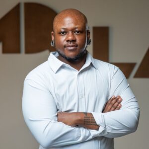 iya jackson headshot