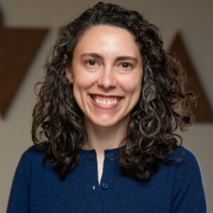 Sarah Scalet headshot